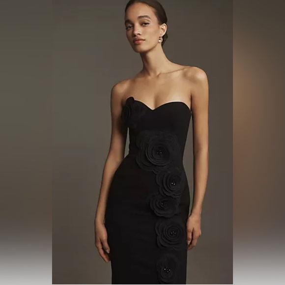 Helsi - Gisele - Sweetheart Neckline Floral Applique Evening Dress size Large - Picture 7 of 15